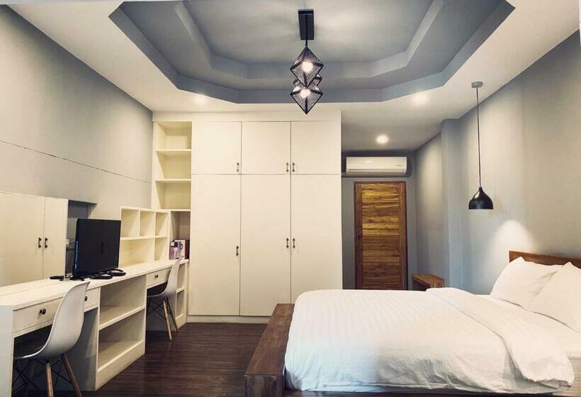 ホテル Leela Boutique