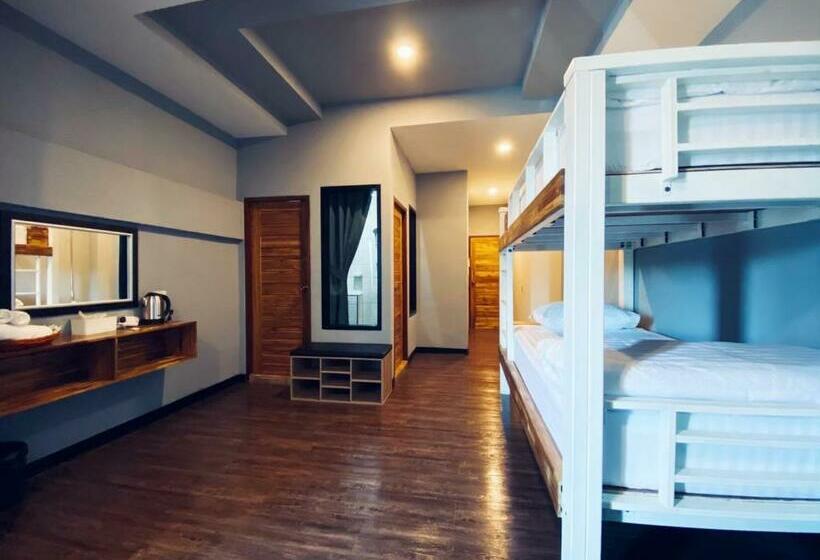 ホテル Leela Boutique