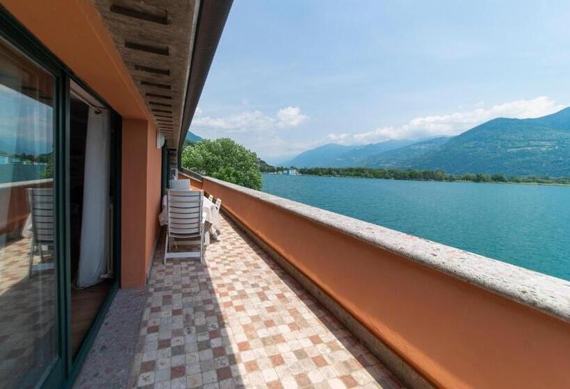 La Culla Sul Lago