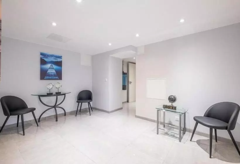 Villa 330m Heated Swimming Pool And Jacuzzi