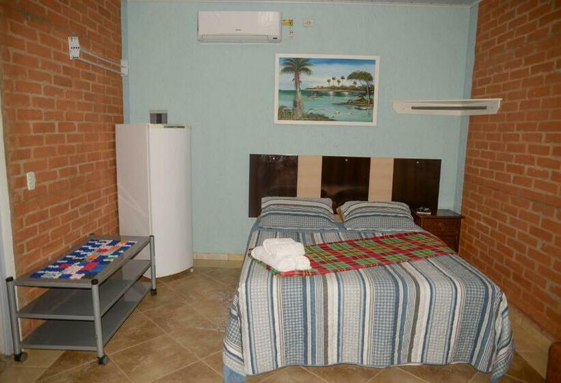 פנסיון Duas Suítes No Centro