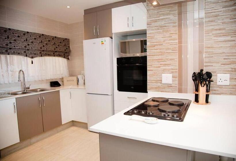 902 Marbella Umhlanga