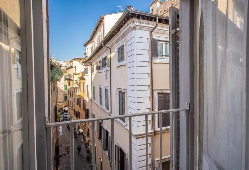 تختخواب و صبحانه Giubbonari Street