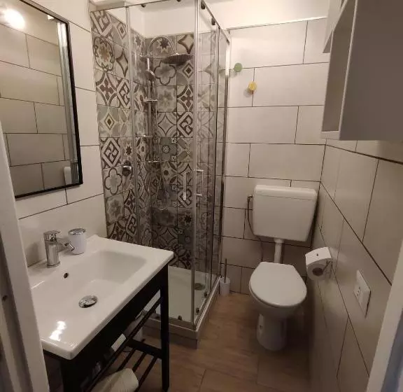 تختخواب و صبحانه Giubbonari Street