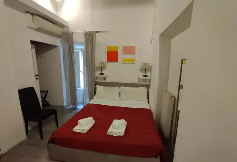 تختخواب و صبحانه Giubbonari Street