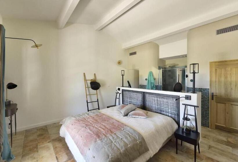 تختخواب و صبحانه Mas Du Couvin, Maison D Hôtes En Camargue