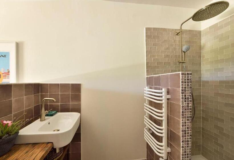 تختخواب و صبحانه Mas Du Couvin, Maison D Hôtes En Camargue