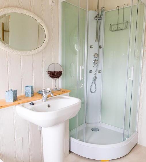 Entre Terre Et Mer, Maison De Famille Pour 6 Personnes