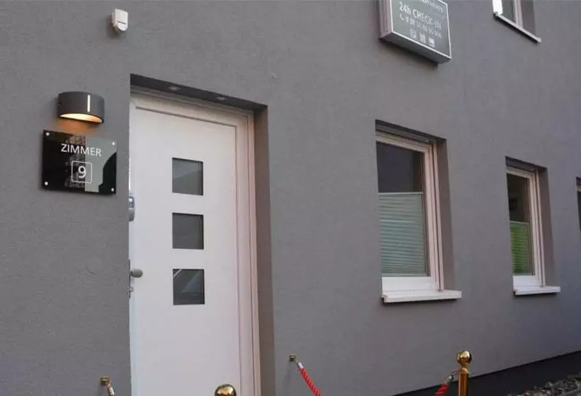 H&h Studio Apartments Im Zentrum Jedes Apartment Mit Küchenzeilen   24h Check In