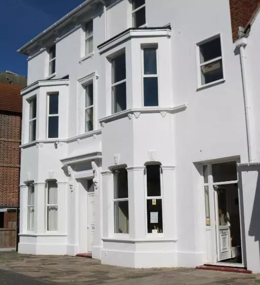 Hotelli Lennard House