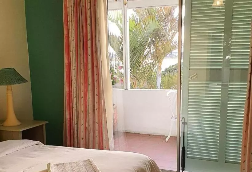 Majatalo Lagoona Inn