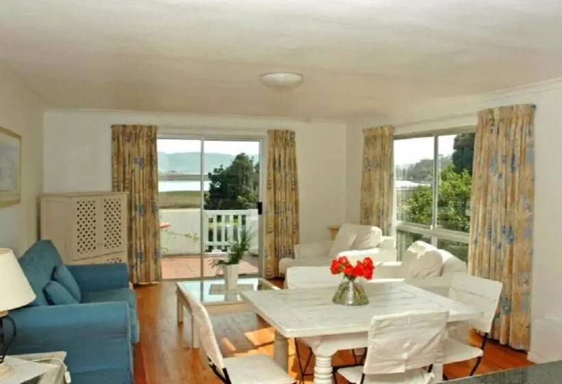 Majatalo Lagoona Inn