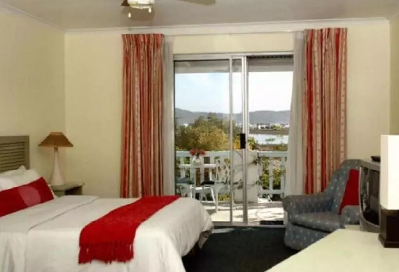 Majatalo Lagoona Inn