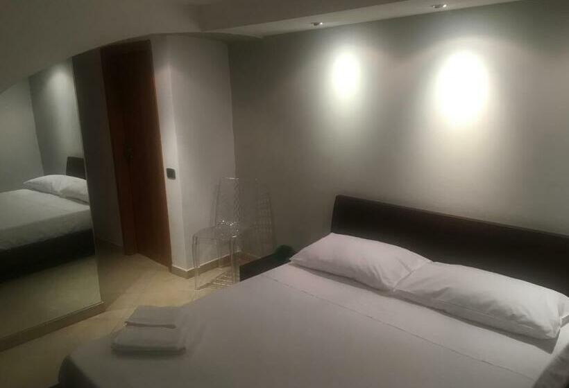 پانسیون Tramura