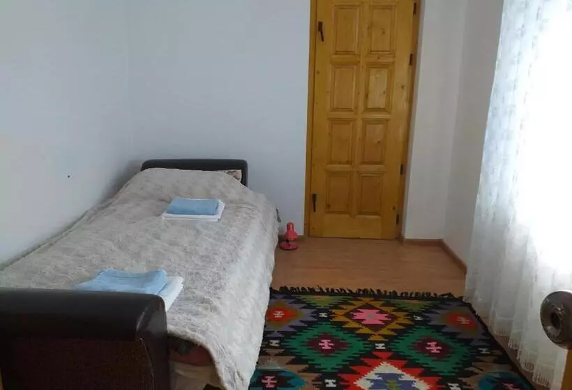 Pensiunea Gură De Rai, Pojorâta