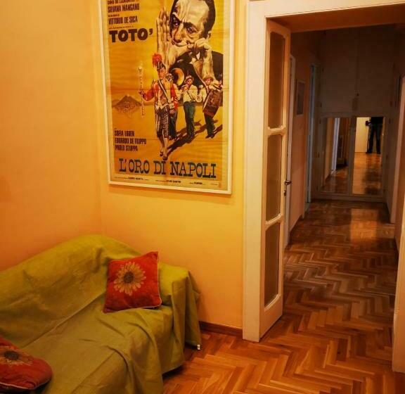 مبيت وإفطار Casa Cupiello Via Chiaia   Casa Vacanze Ad Uso Esclusivo