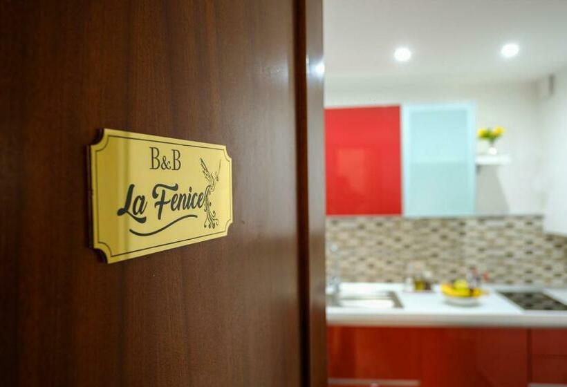 تختخواب و صبحانه La Fenice