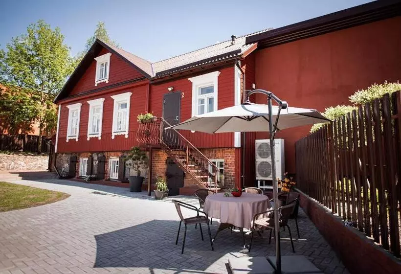 Lapių Ola