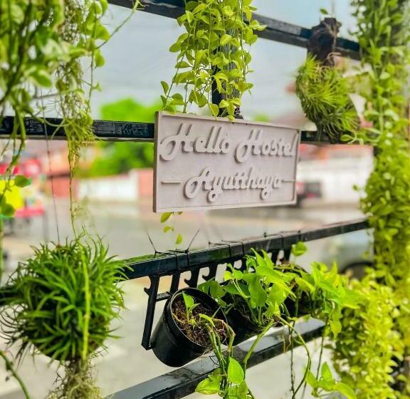 Pensjonat Hello Hostel Ayutthaya