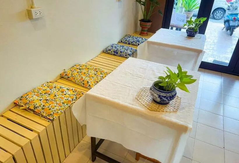 ペンション Hello Hostel Ayutthaya