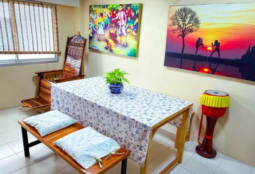 ペンション Hello Hostel Ayutthaya