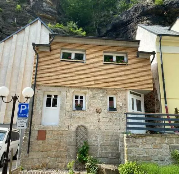 Majatalo Hrensko31