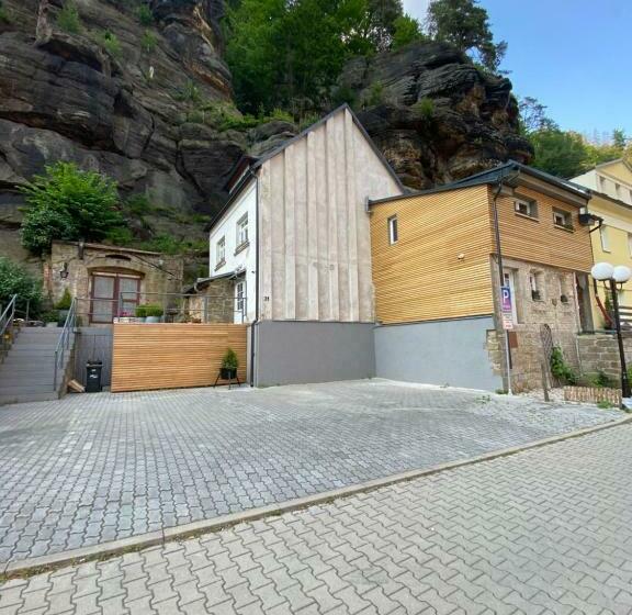 بنسيون Hrensko31