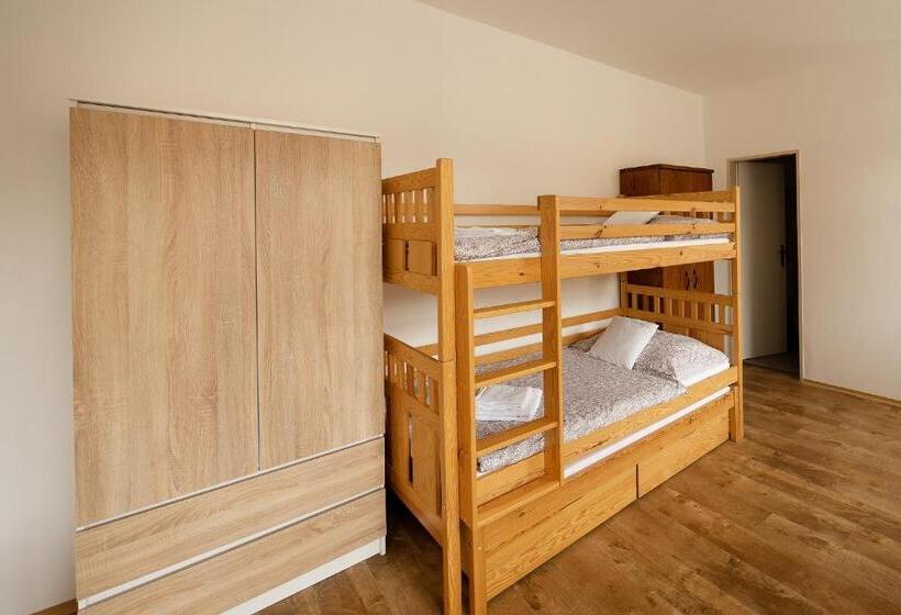 Pensionat Penzion A Restaurace Na Křižovatce