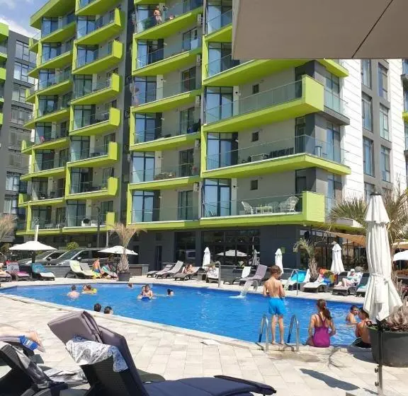 Relax Alezzi Beach Resort