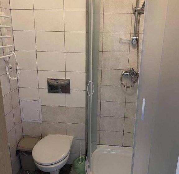 هاستل Babilonas