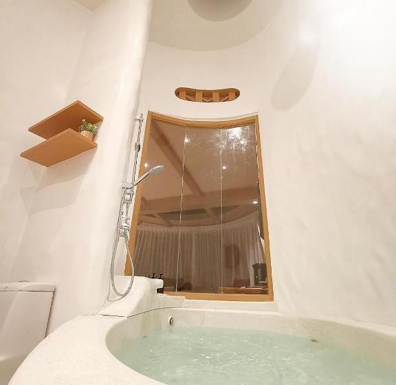 هاستل Pannana Cha Am