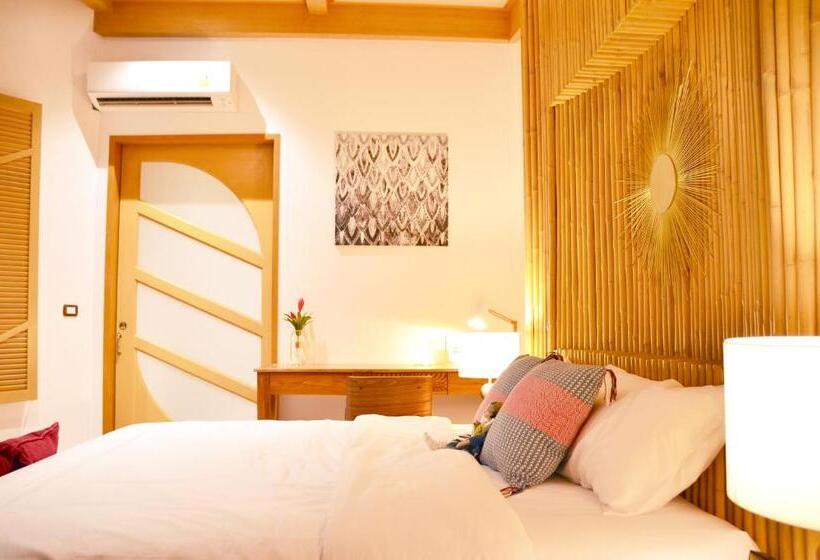 هاستل Pannana Cha Am