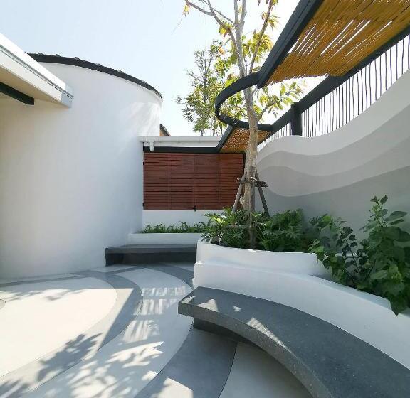 هاستل Pannana Cha Am