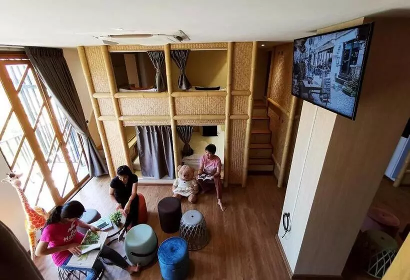 Retkeilymaja Pannana Cha Am