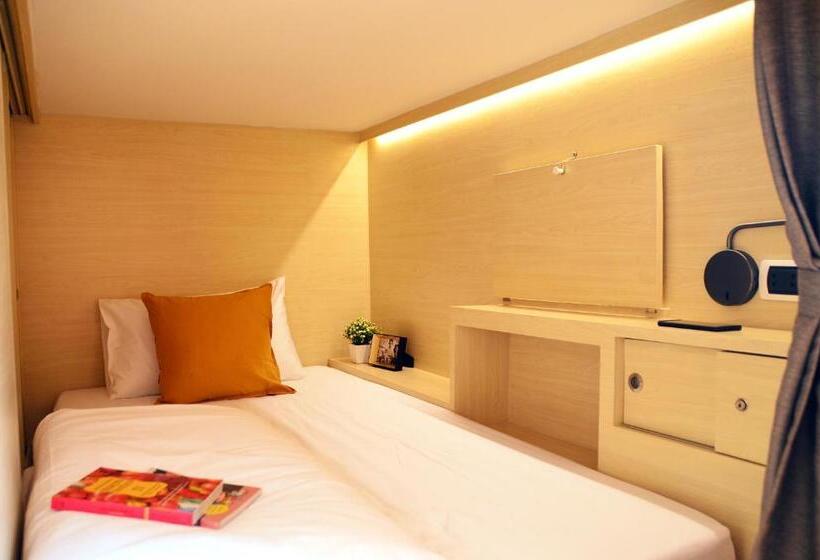 هاستل Pannana Cha Am