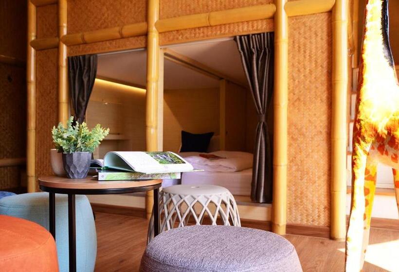 هاستل Pannana Cha Am