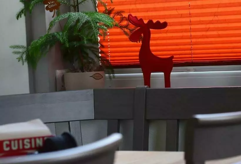 Aamiaismajoitus (B&B) Haus Wopke