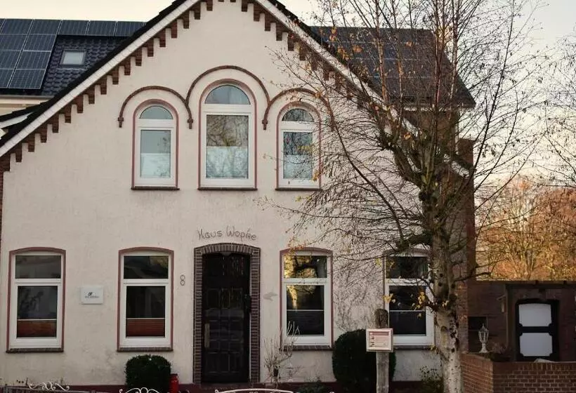 Aamiaismajoitus (B&B) Haus Wopke