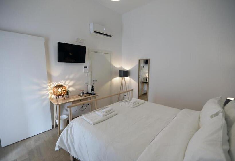 تختخواب و صبحانه Novantuno