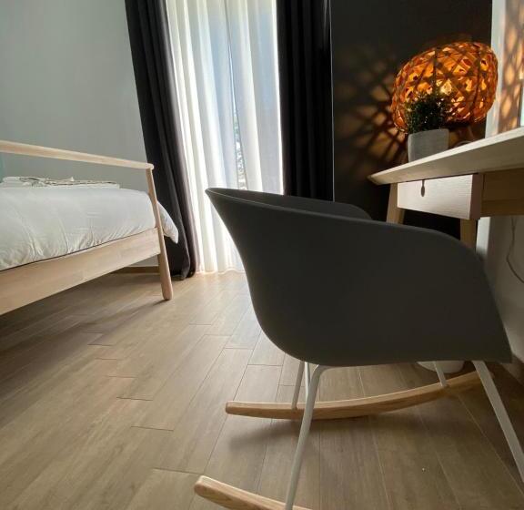 تختخواب و صبحانه Novantuno