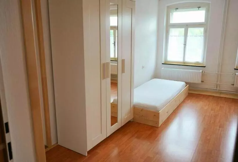 Aamiaismajoitus (B&B) U Broučků