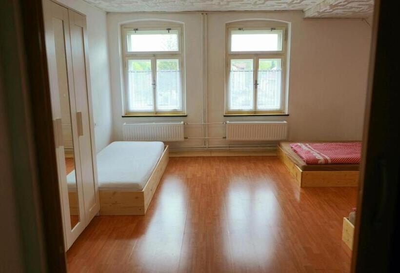 Aamiaismajoitus (B&B) U Broučků