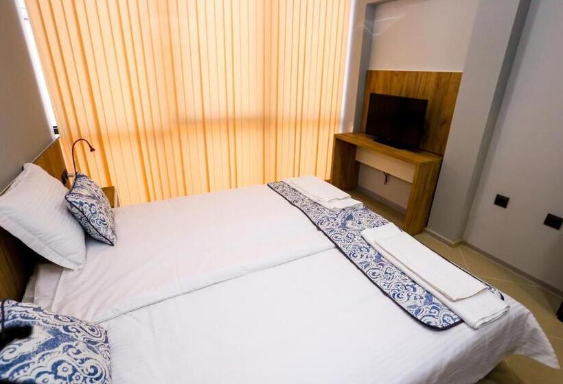 בית מלון כפרי студия и стаи за гости жк пентагон