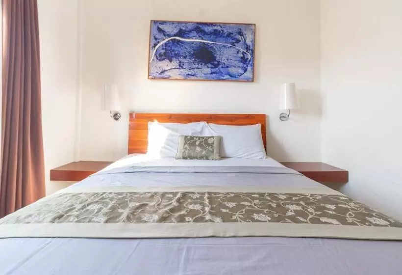 Hotelli Oyo 3836 Vedanta Villa