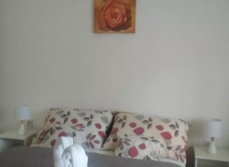 Kaptárkő Apartmanház