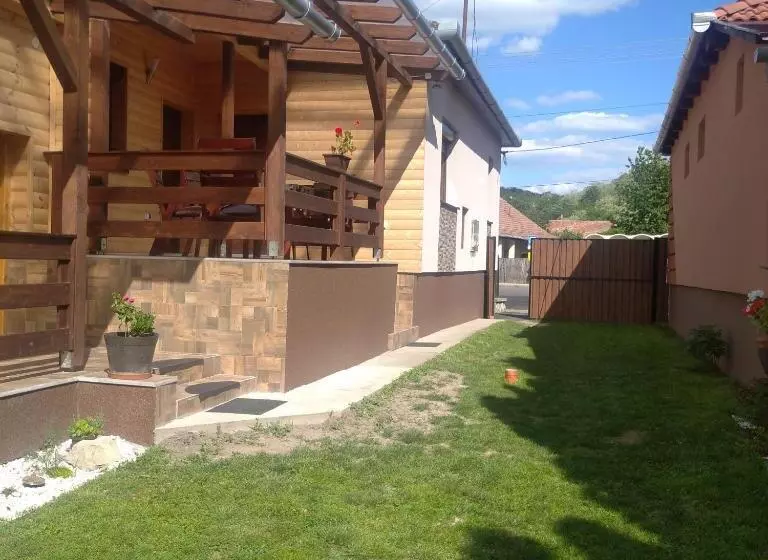 Kaptárkő Apartmanház