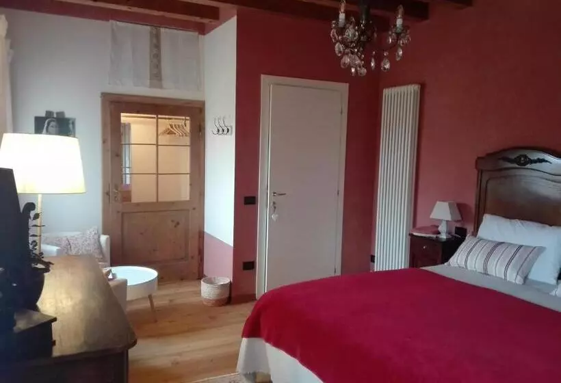 La Porta Accanto B&b