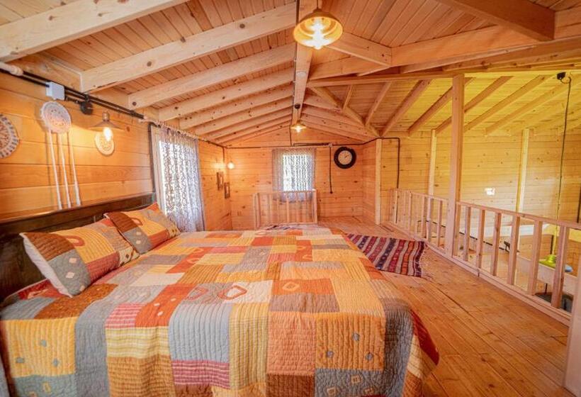 Peaceful House With Patio And Backyard In Kayakoy Fethiye