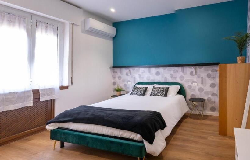 پانسیون Ale House