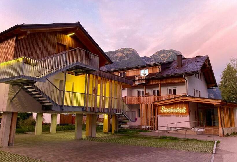 Seehotel Am Hallstättersee Modern Rooms